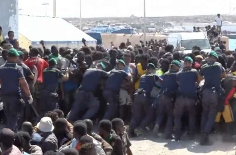 RASSEGNA STAMPA – Con gli sbarchi di migranti il peggio deve ancora venire…